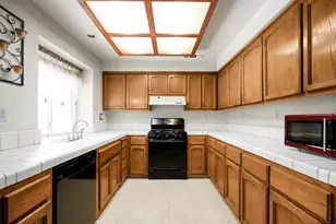 2588 Stonybrook Ave, Merced, CA 95348 - Photo 9