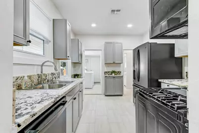 409 U Street, Sacramento, CA 95818 - Photo 3