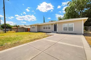 1866 16th St, Olivehurst, CA 95961 - Photo 1