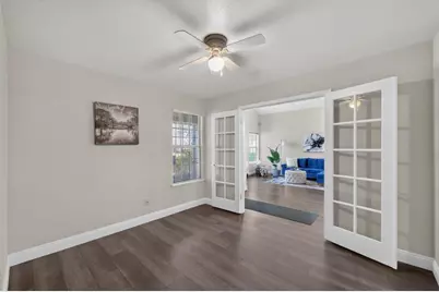8812 Bridalsmith Drive, Sacramento, CA 95828 - Photo 11