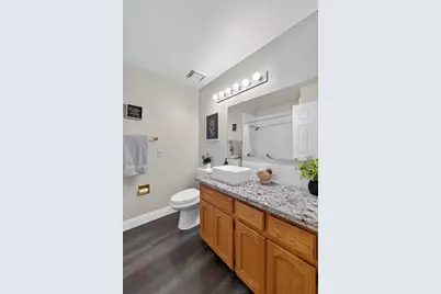 8812 Bridalsmith Drive, Sacramento, CA 95828 - Photo 39