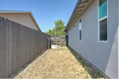 974 Lyonia Drive, Galt, CA 95632 - Photo 39