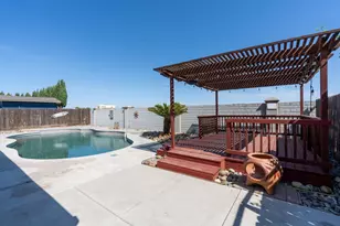 1428 Pintail Cir, Los Banos, CA 93635 - Photo 23