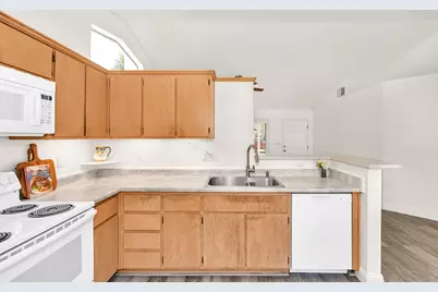 1428 Pintail Circle, Los Banos, CA 93635 - Photo 13