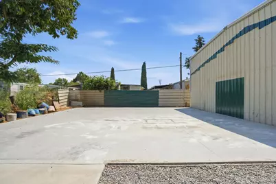 636 Santa Fe, Empire, CA 95319 - Photo 29