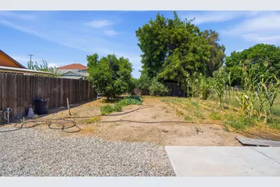 636 Santa Fe, Empire, CA 95319 - Photo 27