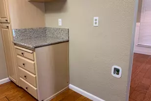 445 Magnolia Ln, Tracy, CA 95376 - Photo 5