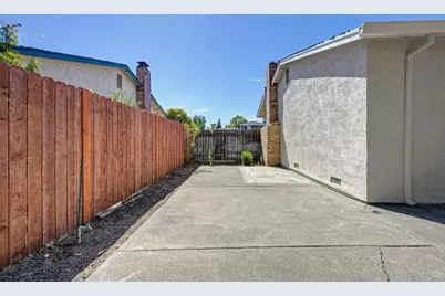 4522 Breckenridge Way, Sacramento, CA 95838 - Photo 23