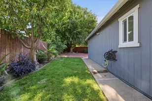 6634 Badger Ct, Sacramento, CA 95842 - Photo 25