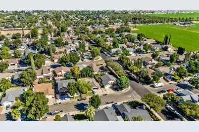 552 Westfield Place, Patterson, CA 95363 - Photo 27