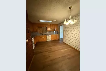 719 Kazmir Court, Modesto, CA 95351 - Photo 9