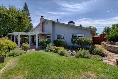 5923 Shadow Oak Drive, Citrus Heights, CA 95621 - Photo 13