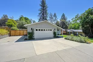 938 Mikkelsen Dr, Auburn, CA 95603 - Photo 3