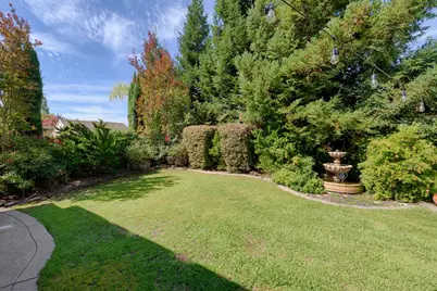 2149 Lucetta Way, Roseville, CA 95661 - Photo 33