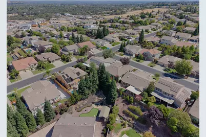 2149 Lucetta Way, Roseville, CA 95661 - Photo 35