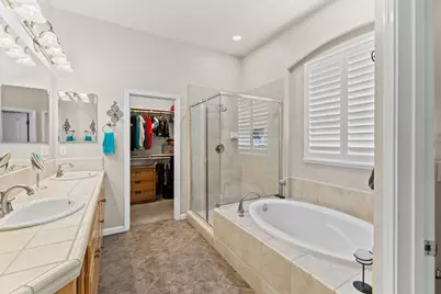 2149 Lucetta Way, Roseville, CA 95661 - Photo 23