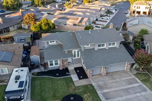 1412 Oakridge Ct, Modesto, CA 95351 - Photo 35