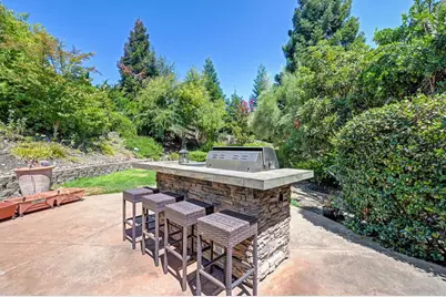 6813 Helstone Court, Rocklin, CA 95677 - Photo 35