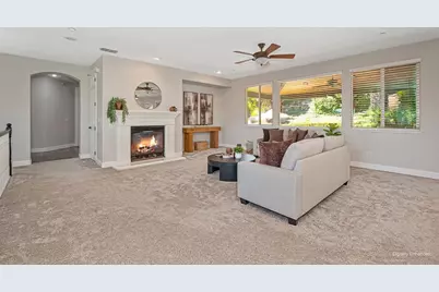 6813 Helstone Court, Rocklin, CA 95677 - Photo 7