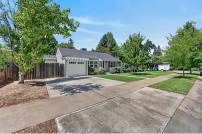 1240 54th Street, Sacramento, CA 95819 - Photo 3