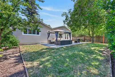 1240 54th Street, Sacramento, CA 95819 - Photo 37