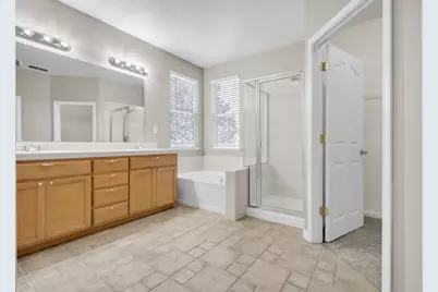 4952 Westlake Parkway, Sacramento, CA 95835 - Photo 19