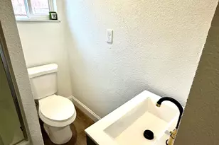 18397 E Hwy 88, Clements, CA 95227 - Photo 33