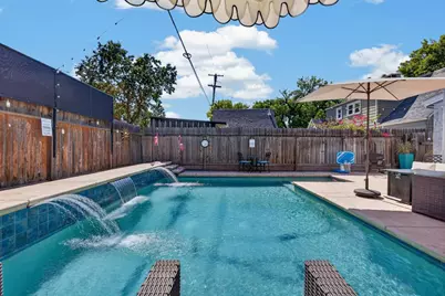 864 W Monterey Avenue, Stockton, CA 95204 - Photo 9