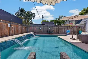 864 W Monterey Ave, Stockton, CA 95204 - Photo 9