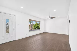 631 Las Palmas Ave, Sacramento, CA 95815 - Photo 11