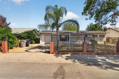 631 Las Palmas Avenue, Sacramento, CA 95815 - Photo 3
