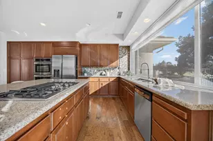 9596 Golf Course Ln, Elk Grove, CA 95758 - Photo 3