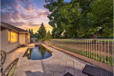 9596 Golf Course Lane, Elk Grove, CA 95758 - Photo 13