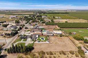 14104 Castle Rd, Manteca, CA 95336 - Photo 45