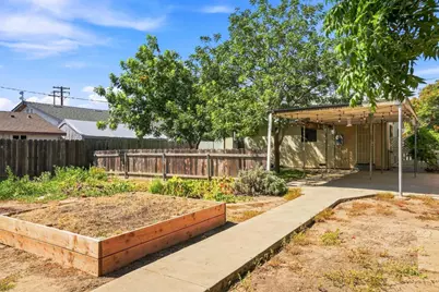 1325 Roosevelt Avenue, Escalon, CA 95320 - Photo 21