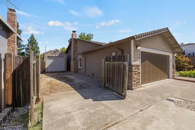 7640 Woodchuck Way, Citrus Heights, CA 95610 - Photo 3