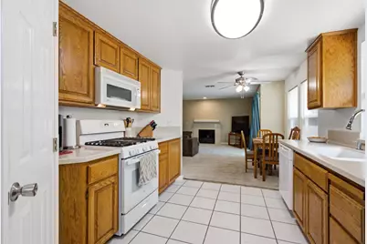 8545 Sadie Court, Antelope, CA 95843 - Photo 15