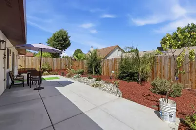 7014 Checkerbloom Way, Citrus Heights, CA 95610 - Photo 15