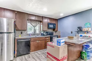 1549 W Orangeburg Ave, Modesto, CA 95350 - Photo 11