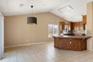 1021 Bay Shore Dr, Galt, CA 95632 - Photo 7
