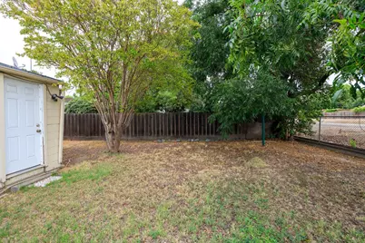 148 Frances Avenue, Modesto, CA 95354 - Photo 29