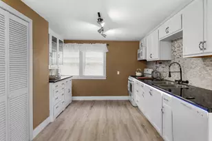 735 Pine St, Chico, CA 95928 - Photo 27
