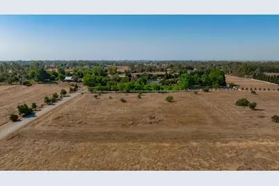 9833 La Clair, Wilton, CA 95693 - Photo 5