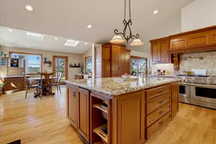 14680 Wolf Rd, Grass Valley, CA 95949 - Photo 11