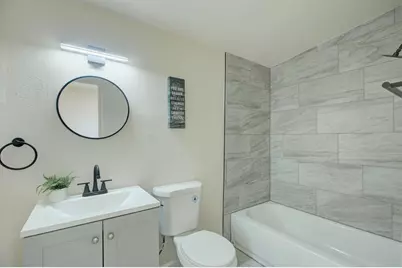 2328 Boxwood Street, Sacramento, CA 95815 - Photo 19