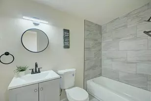2328 Boxwood St, Sacramento, CA 95815 - Photo 19