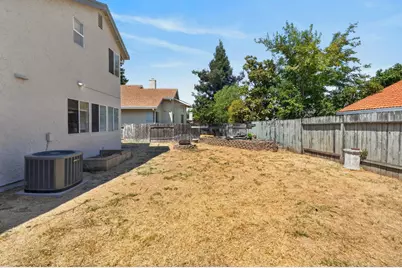 8019 Pinot Noir Way, Sacramento, CA 95829 - Photo 57