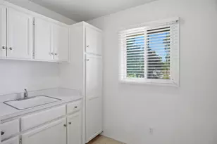 3221 Lakeshore Ct, Modesto, CA 95355 - Photo 27