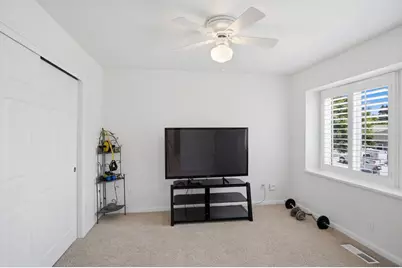 3221 Lakeshore Court, Modesto, CA 95355 - Photo 23