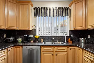 507 Encinal Avenue, Roseville, CA 95678 - Photo 15